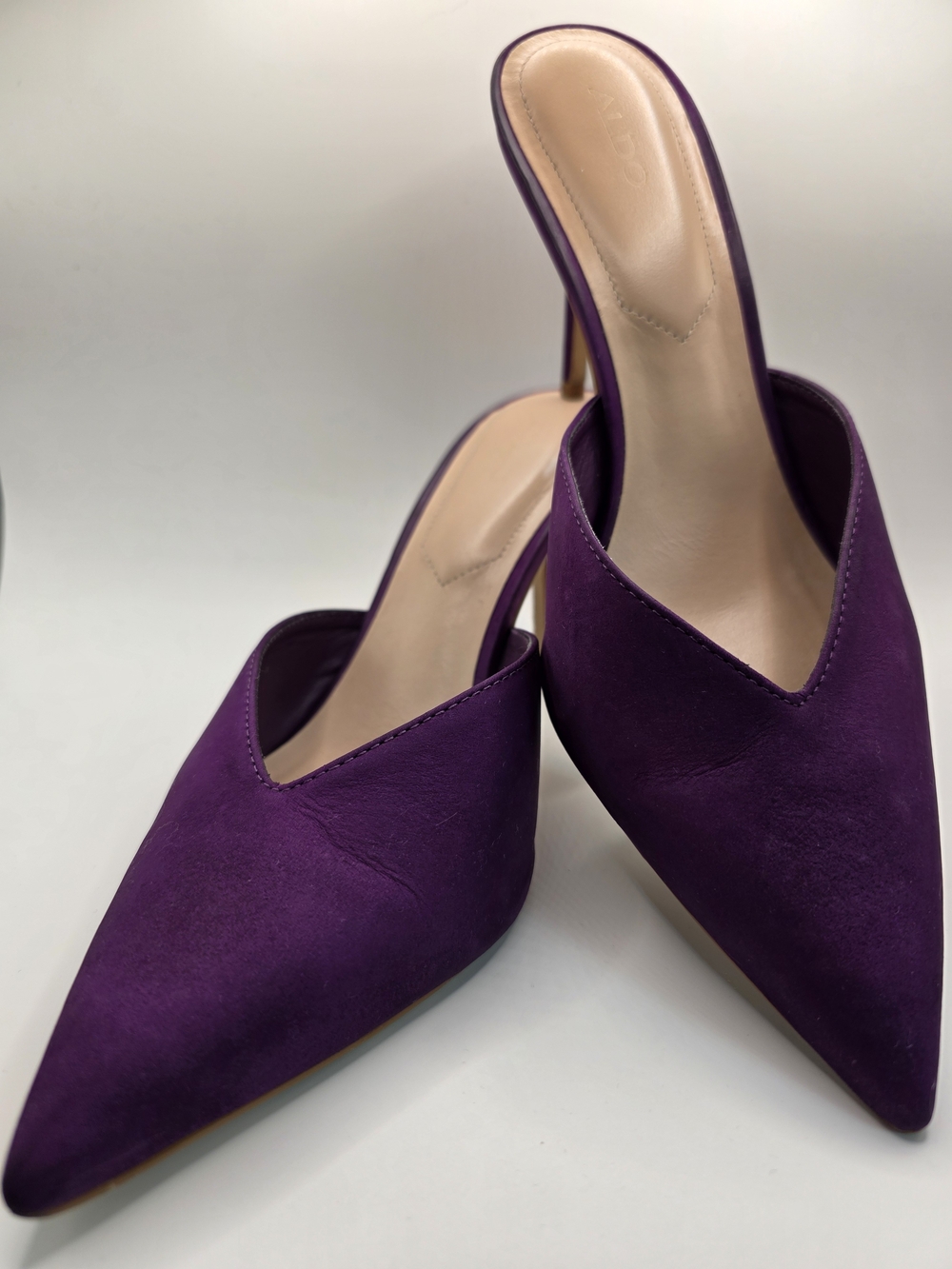 ALDO Purple Suede Pointed Toe Mule Heels Size 8 Made in Brazil